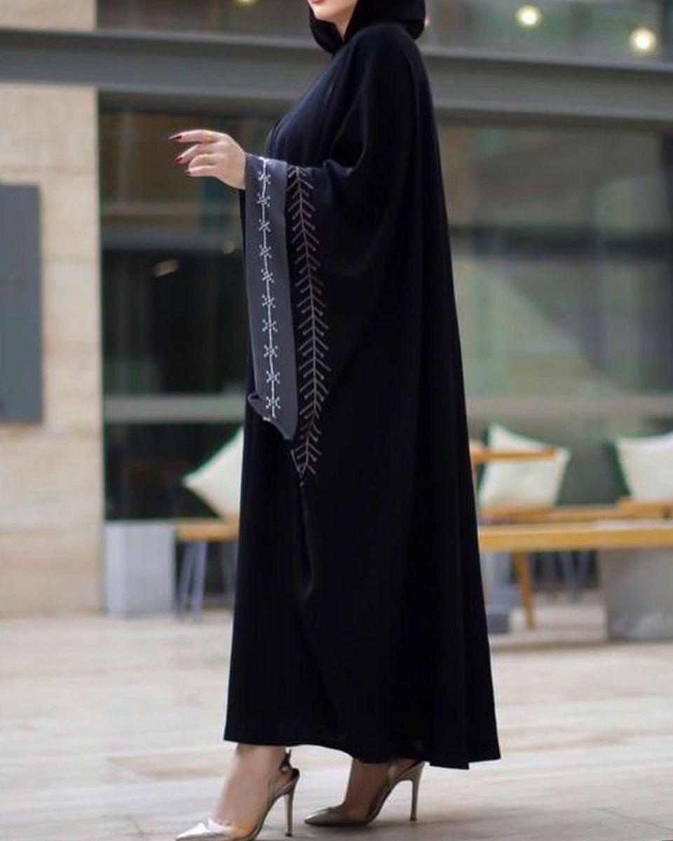 Butterfly-grey-contrast-beadwork-2