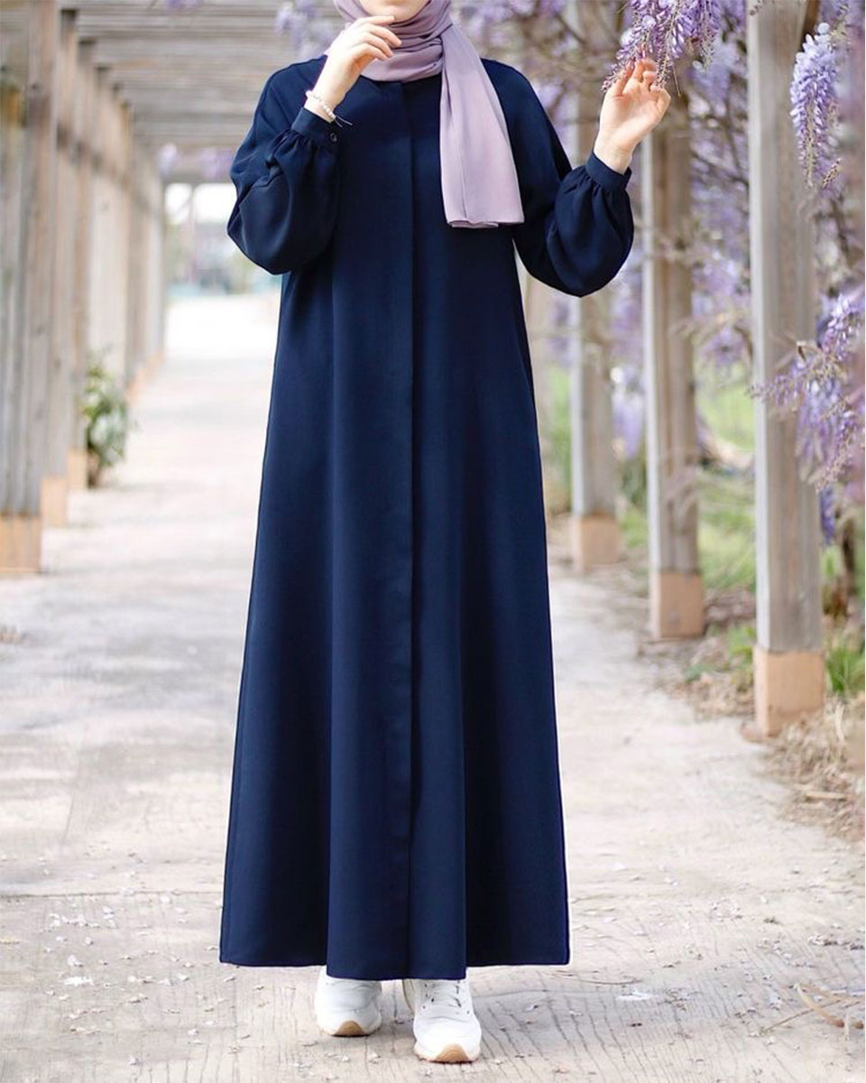 Cuffed-sleeves-Flowing-navy-2