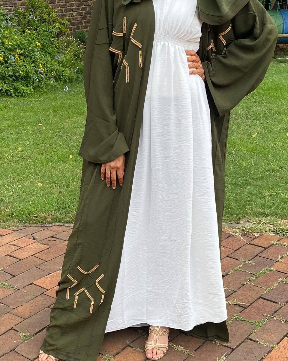 Feather-Weight-olive-2peace-goldwork-2