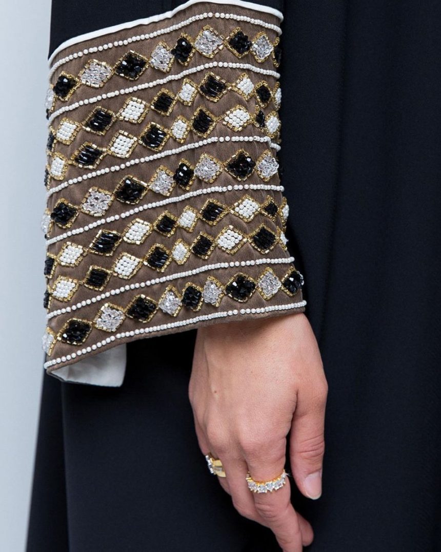 Farasha with designer sleeve main image 1