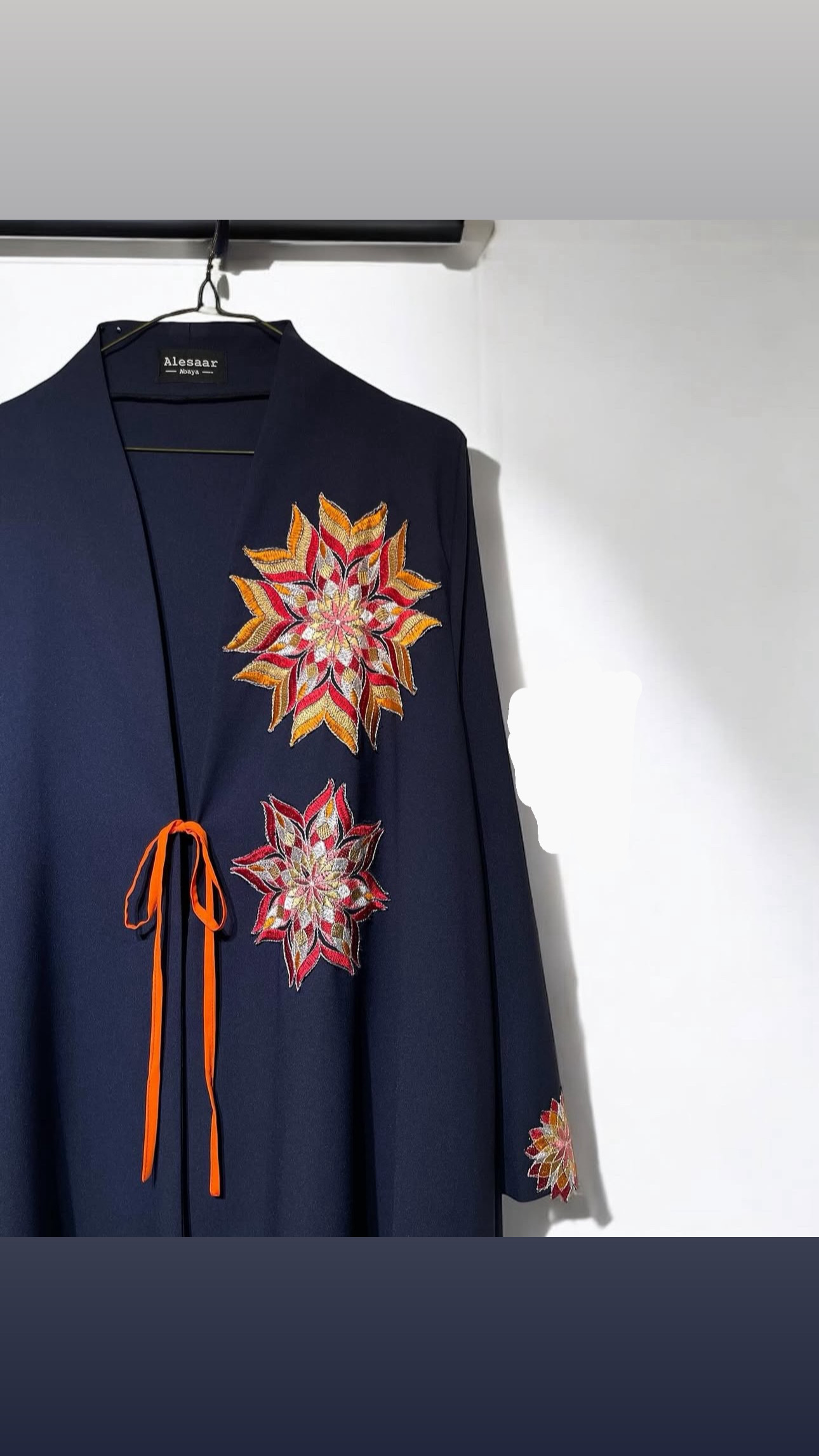 4F73B893-74C8-4B01-8EE8-BF3E172E03CD