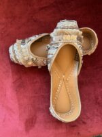 Traditional Beige - Image 2